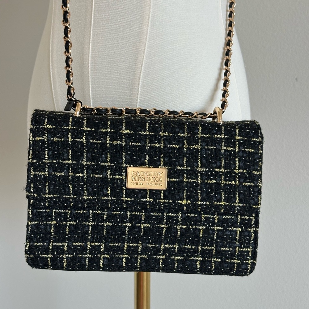 Badgley Mischka New York Crossbody Tweed Black and Gold Bag with Chain Strap.